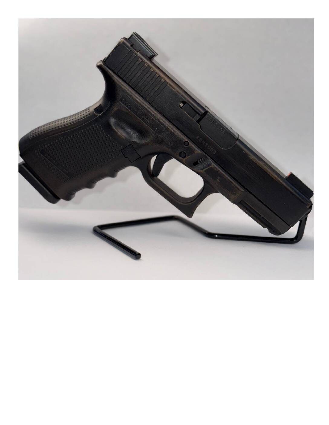 Glock 19 G4 Spartan Molon Labe 9mm Luger 4in Burnt Bronze Battle Worn Pistol - 15+1 Rounds USED - Image 3