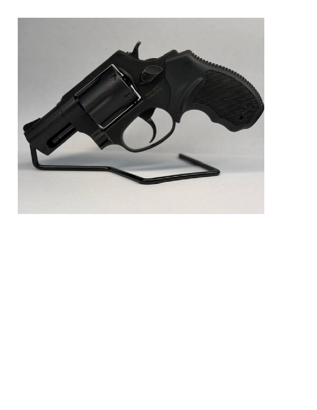 Taurus USA, Model 856, Double Action, Metal Frame Revolver, Small Frame, 38 Special +P, 2" Barrel, Steel, Matte Finish, Black, Rubber Grips, Fixed Sights, 6 Rounds